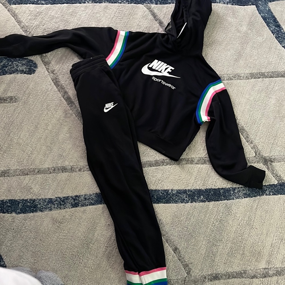 Nike outfit brand NEW with tags